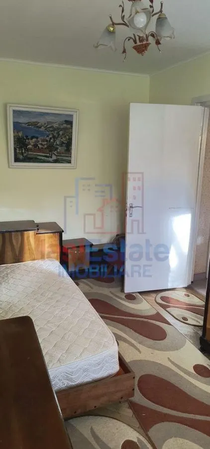 Apartament 3 camere Tatarasi - foto 3
