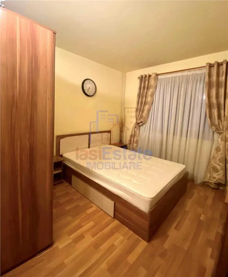 Apartament 3 camere Alexandru cel Bun - foto 1
