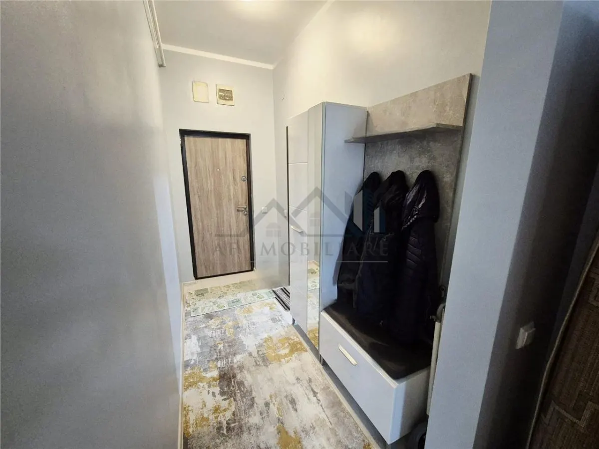 Apartament cu 3 camere de vanzare - foto 12