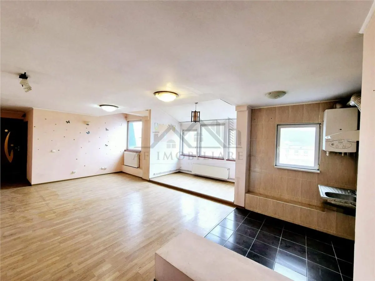 Apartament cu 2 camere de vanzare - foto 1