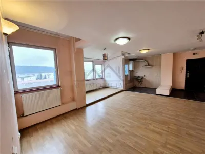Apartament cu 2 camere de vanzare - foto 3