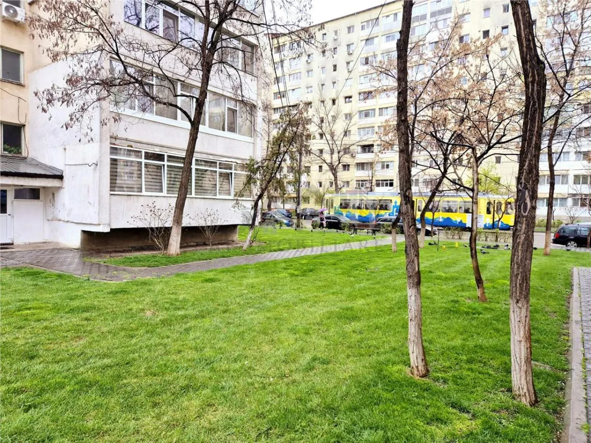 Apartament cu 2 camere de vanzare - foto 10