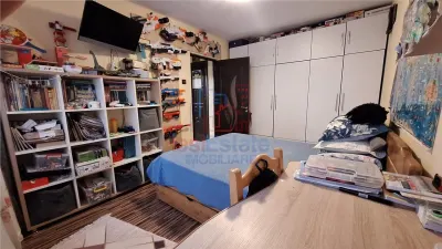 Apartment with 2 bedrooms for sale . sqm in Iasi, Podul de Piatra area - foto 4