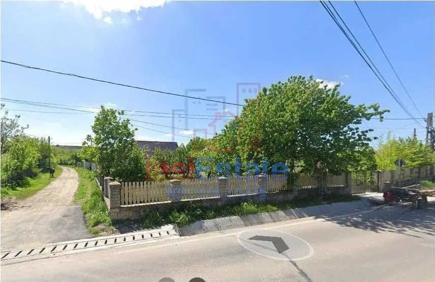 Badeni central com Scobinti Iasi Teren 3000mp parcelat toate utilitatile - foto 2