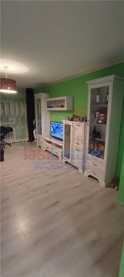 Apartament 3 camere Dacia - foto 4