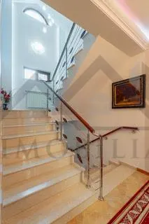 Vand - Schimb Vila Lux D+P+M SU= 200mp Teren 426mp Tatarasi str Stejar, cu ap 3cd zona centrala plus diferenta - foto 2