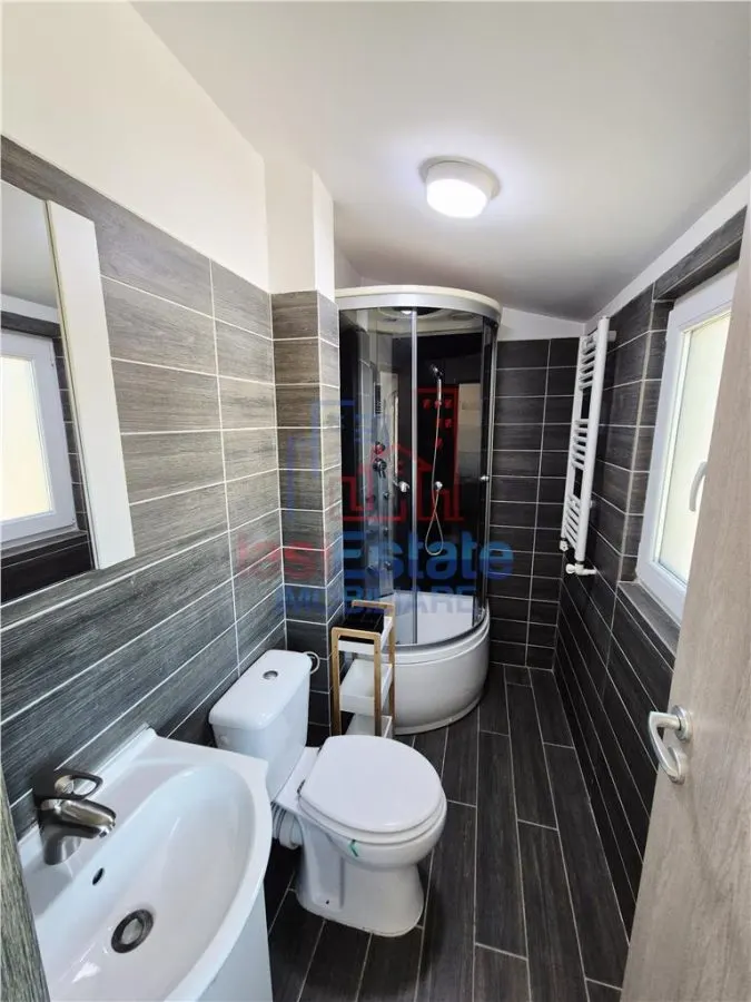 Apartament cu 3 camere utilat/mobilat cu parcare - foto 10