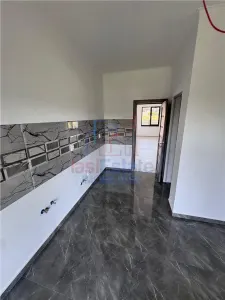 House / villa for sale 91 sqm in Iasi, Cug area - foto 11