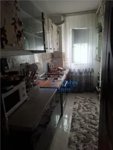 Apartament 3 camere Tatarasi - str Gradinari - foto 9
