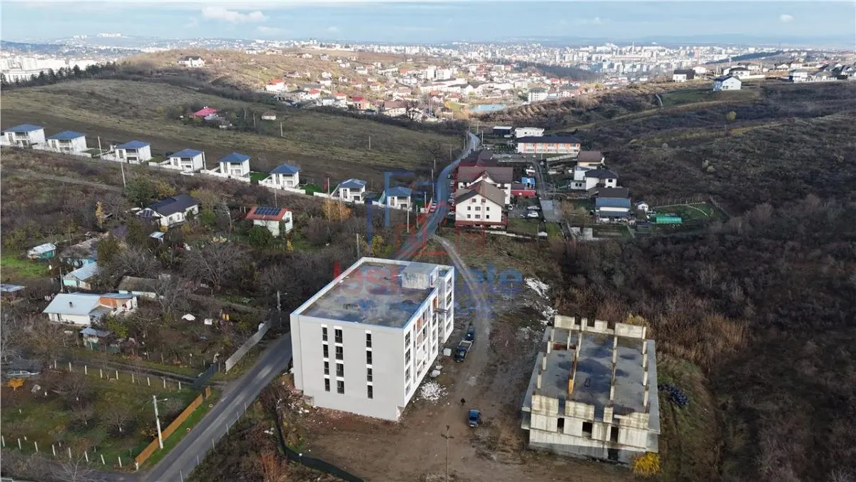 Apartament cu 2 camere zona Hlincea etajul 1 - 65mp - foto 2