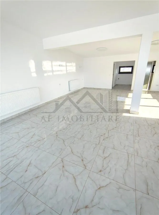 Spatiu Lunca Cetatuii - zona sos Centura - foto 2