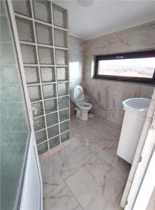 Spatiu Lunca Cetatuii - zona sos Centura - foto 10
