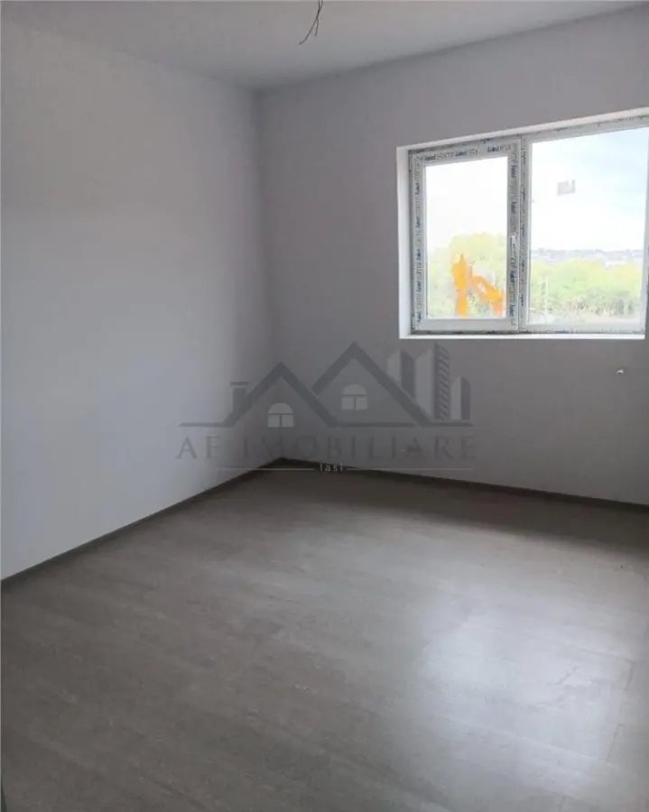 Mutare imediata! LIBERA - LA CHEIE Visani vila P+1 duplex la str. Principala - foto 13