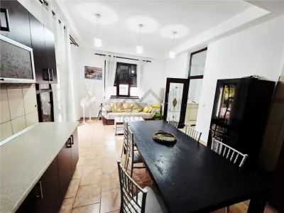 Casa tip duplex spatioasa cu garaj - foto 10