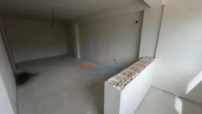 Apartament cu 2 camere in Hlincea la bloc - balcon - foto 4