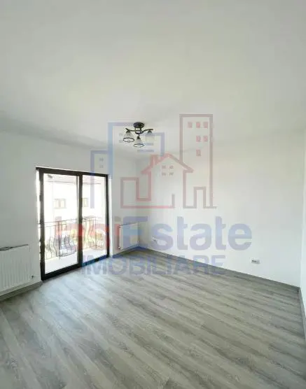 House / villa for sale 100 sqm in Iasi, Cug area - foto 11