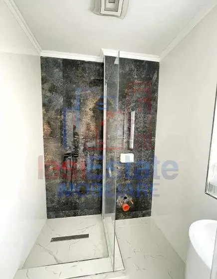 House / villa for sale 100 sqm in Iasi, Cug area - foto 16