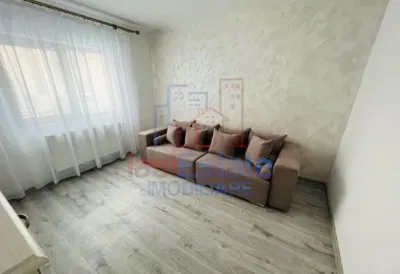 Apartament cu 2 camere, decomandat, zona Capat Cug - foto 4