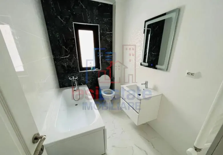Apartament cu 2 camere, decomandat, zona Capat Cug - foto 6