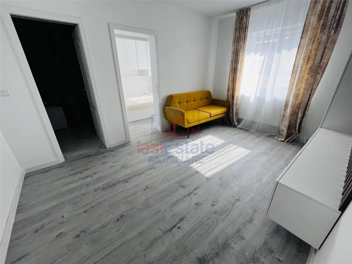 Apartament Nou cu 2 camere zona Capat Cug - foto 2