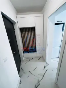 Apartament nou cu o camera in zona Capat Cug - foto 3