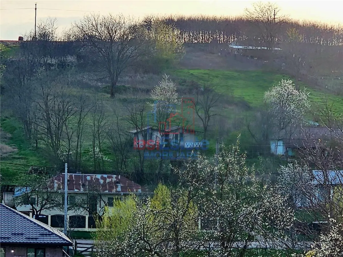 Teren intravilan cu Autorizatie-2260 mp - foto 1