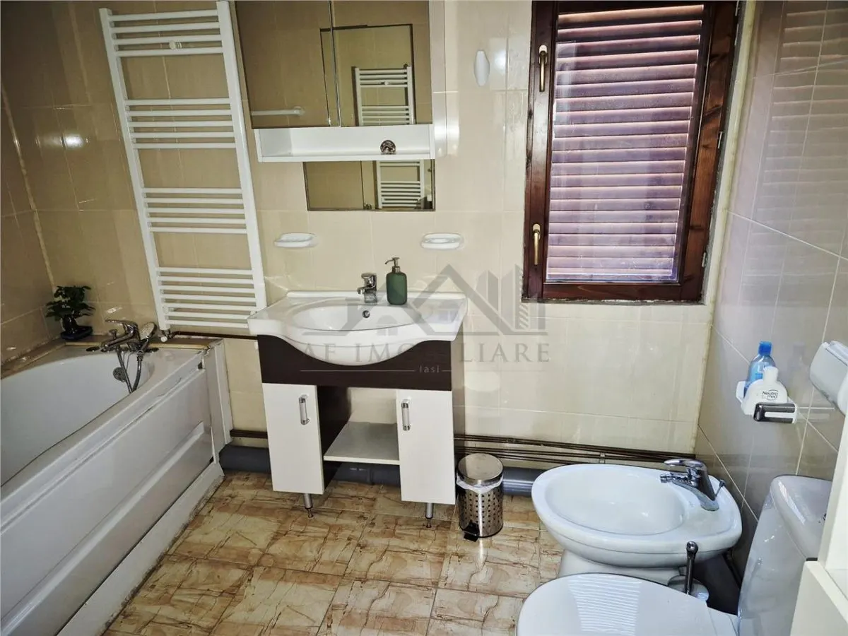 Casa de vanzare in Tatarasi - foto 12