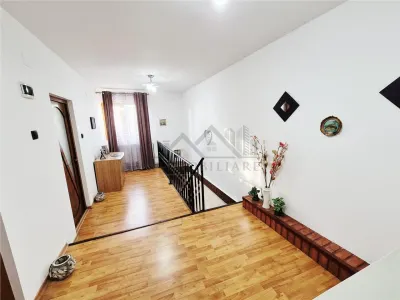 Casa de vanzare in Tatarasi - foto 16