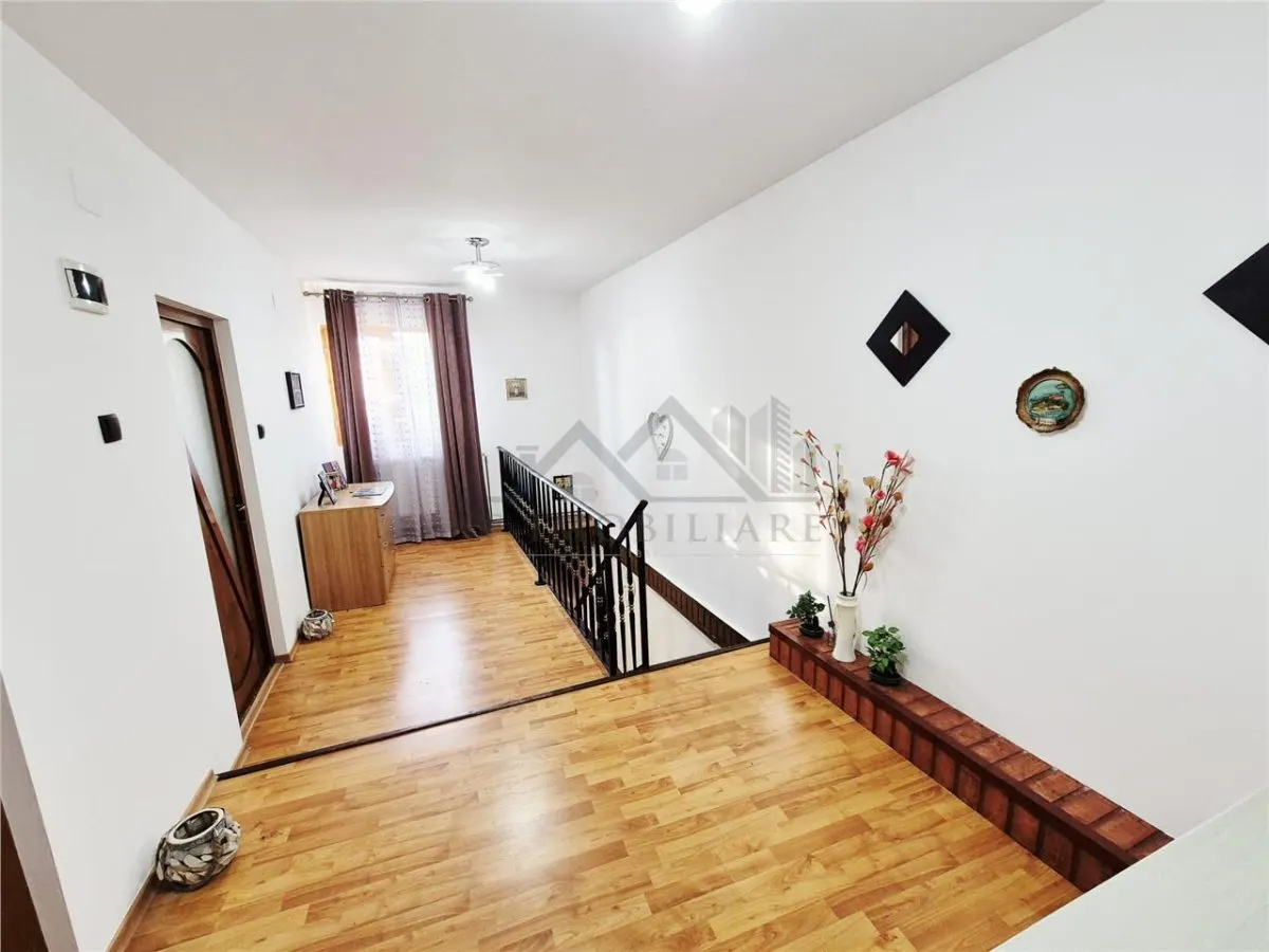 Casa de vanzare in Tatarasi - foto 16