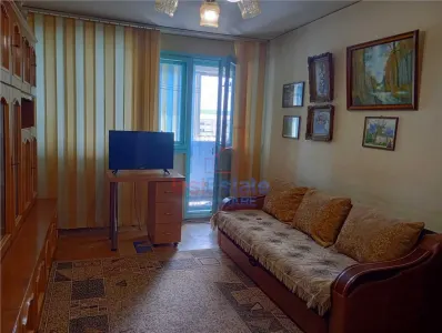 Apartament 2 camere de vânzare în Podu Roș – 46 mp, decomandat - Iasi