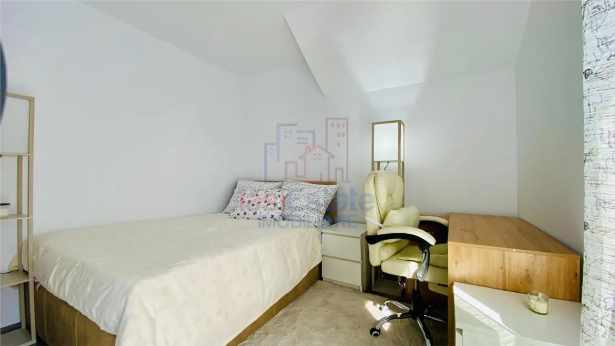 House / villa for sale 87 sqm in Iasi, Lunca Cetatuii area - foto 12
