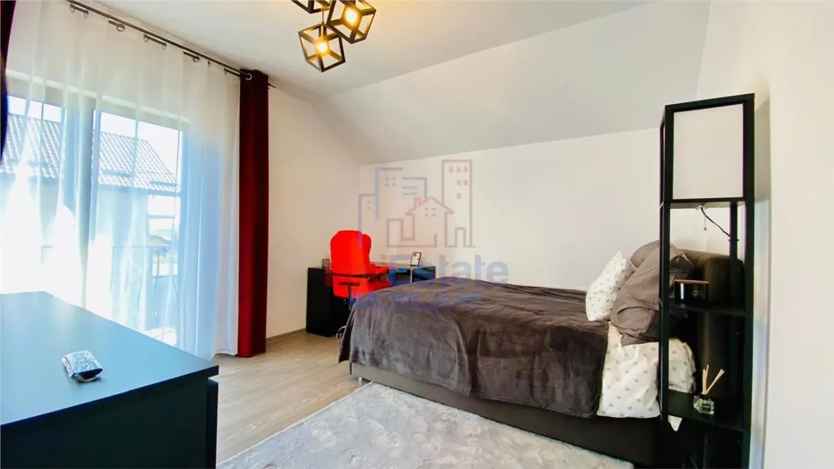 House / villa for sale 87 sqm in Iasi, Lunca Cetatuii area - foto 14