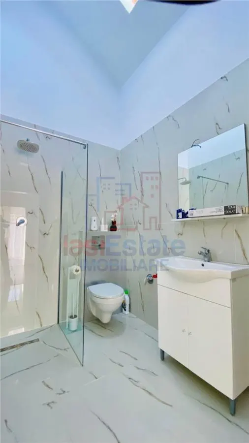 House / villa for sale 87 sqm in Iasi, Lunca Cetatuii area - foto 5