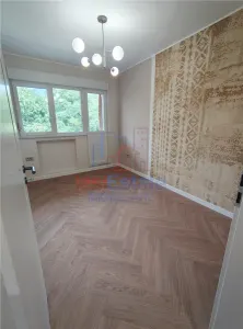 Oferta Rara - Copou - Parc - Apartament 4 camere cu garaj si boxa - foto 4