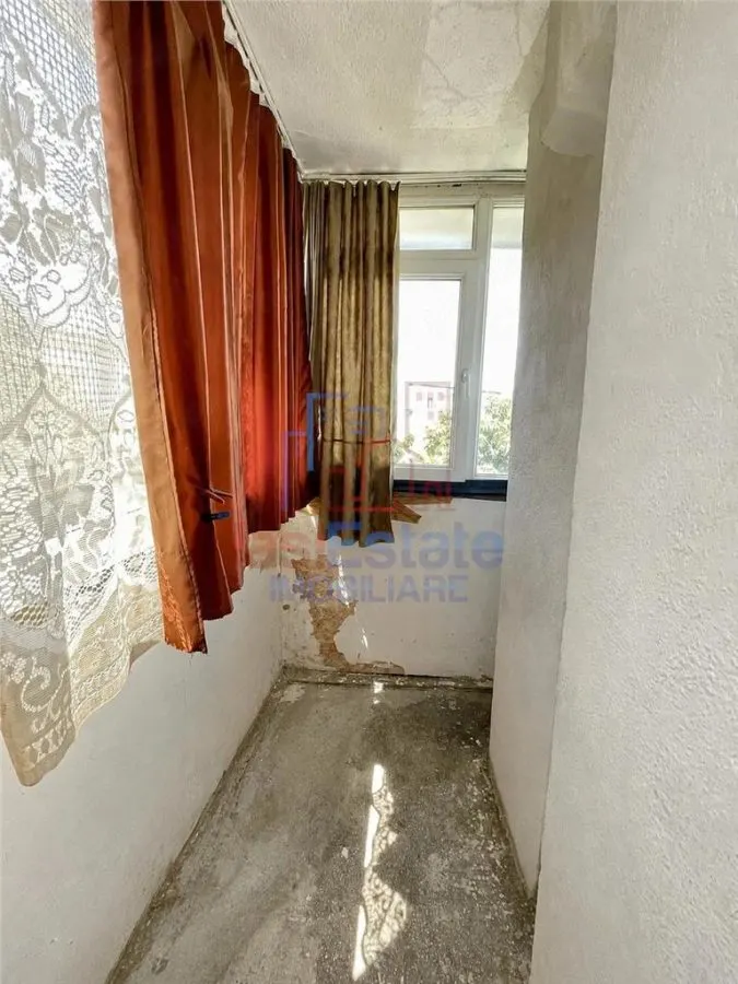 Apartament 3 camere zona Baza 3 - foto 5