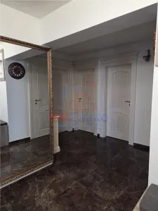 Apartament 3 camere zona cartier Nicolina - foto 7