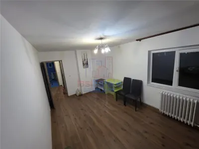 Apartament 2 camere, 49 mp, centrală proprie Păcurari - foto 3