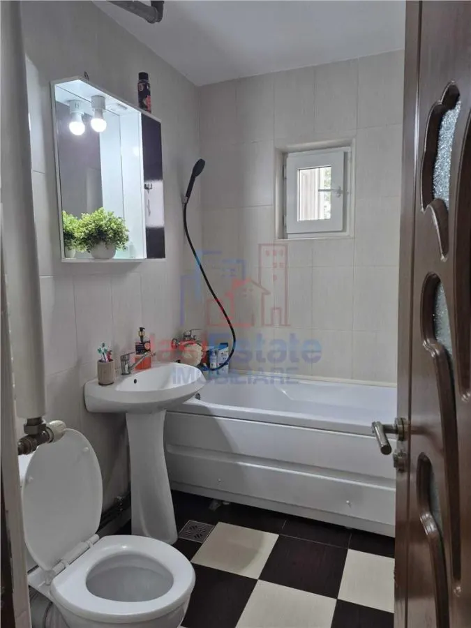 Apartament 3 camere Nicolina - foto 6