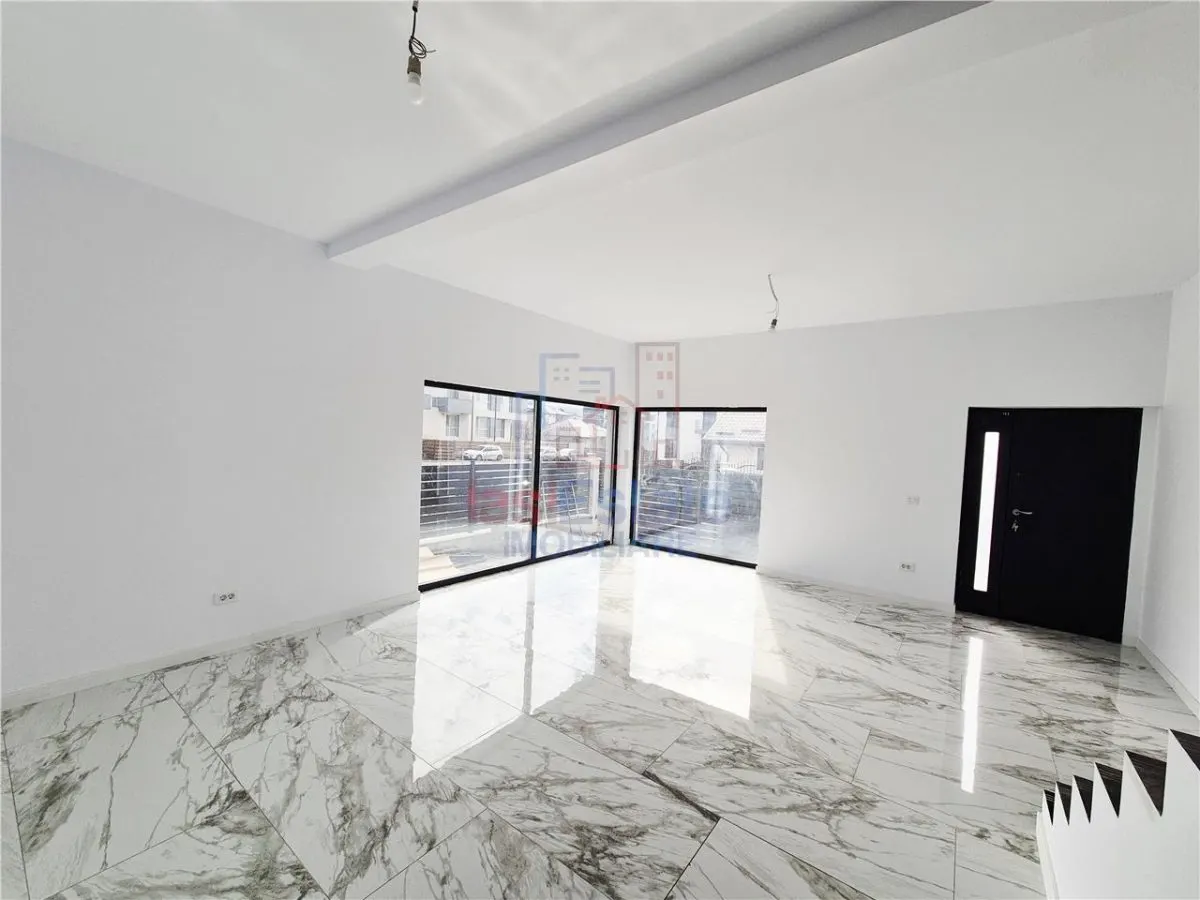 Casa de vanzare IC Bratianu Lidl - foto 1
