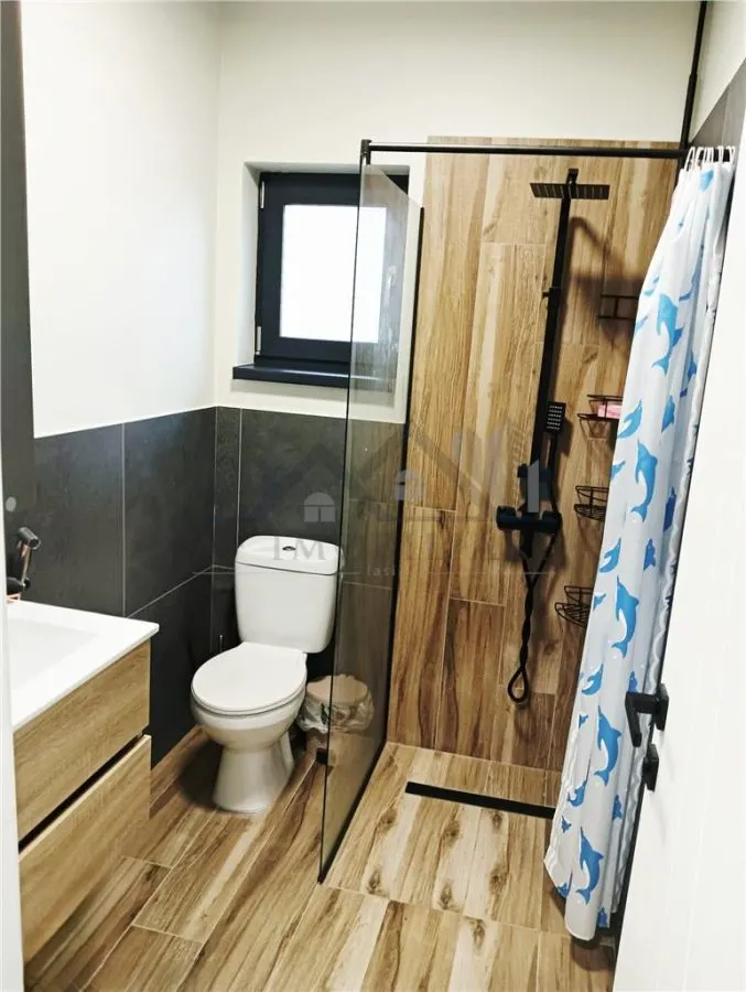 Casa individuala, utilata-mobilata cu garaj - foto 10