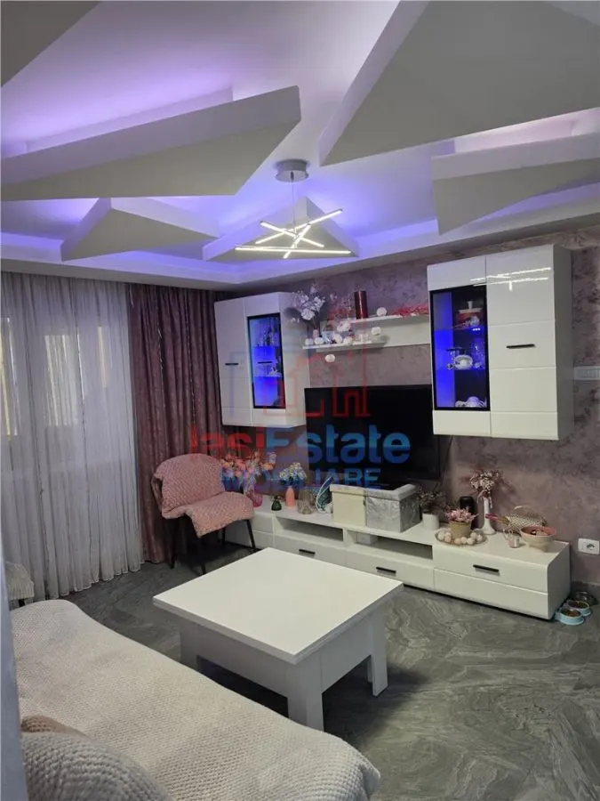 Apartament cu 3 camere, mobilat si utilat, in Dacia - foto 1