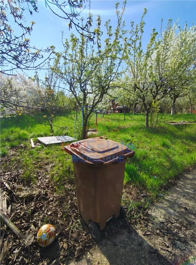 UAT Iasi - Trecatoarea Paun - Teren intravilan Bucium 750mp - foto 8