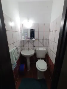 Inchiriere - Podu Ros - Apartament 4 camere - foto 10