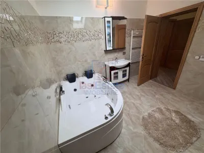 Superb - Casa - Vila Rediu - CasaBlanca - foto 12