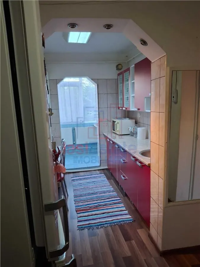 Apartament 2 camere, decomandat, etaj 2, mobilat și utilat – Dacia - foto 3