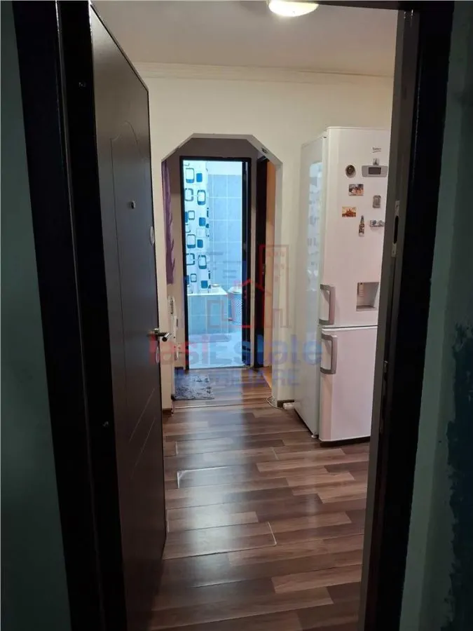 Apartament 2 camere, decomandat, etaj 2, mobilat și utilat – Dacia - foto 4