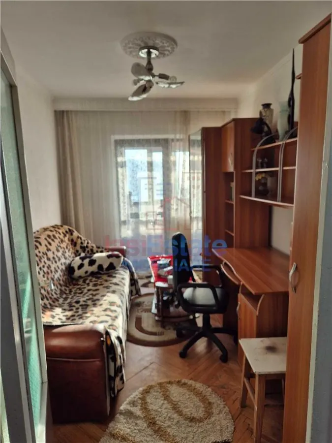 Apartament cu 3 camere, 78 mp, decomandat, 2 băi – zona Păcurari - foto 3