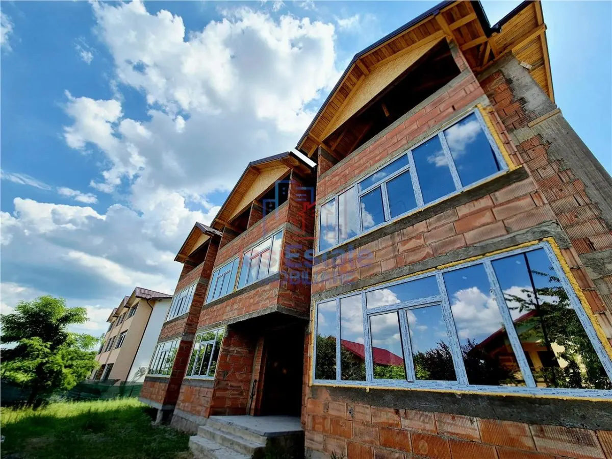 Apartament cu o camera de vanzare in Valea Adanca cu Tva inclus - foto 2