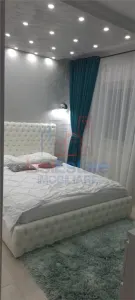 Apartament spațios cu 3 camere de vânzare în Nicolina - CUG | 82 mp | Decomandat | 2 băi - foto 2