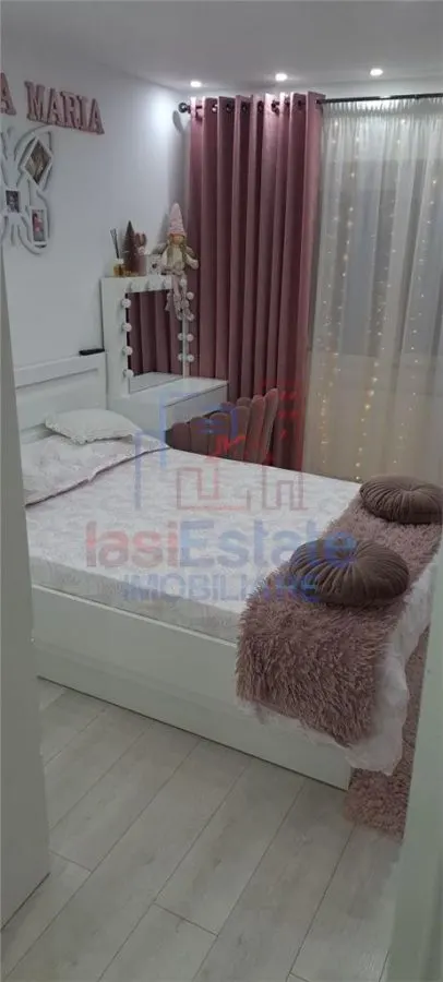 Apartament spațios cu 3 camere de vânzare în Nicolina - CUG | 82 mp | Decomandat | 2 băi - foto 3
